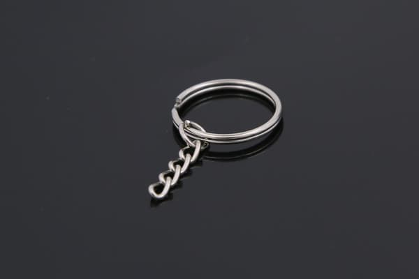 50-pack nyckelringar kort kedja 25 mm Silver 126