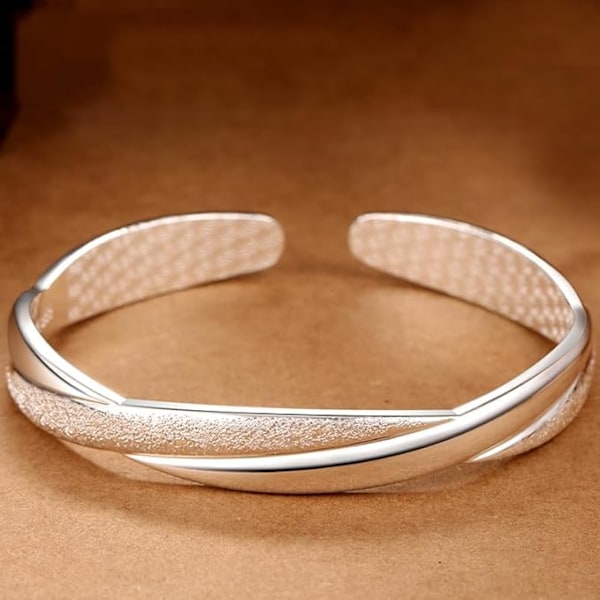 Damsølvarmbånd i 925 Sterling Sølv, Smalt Sølvarmbånd, Sølvbelagt Mobius Åbent Armbånd, Valentinsdagsgave til piger