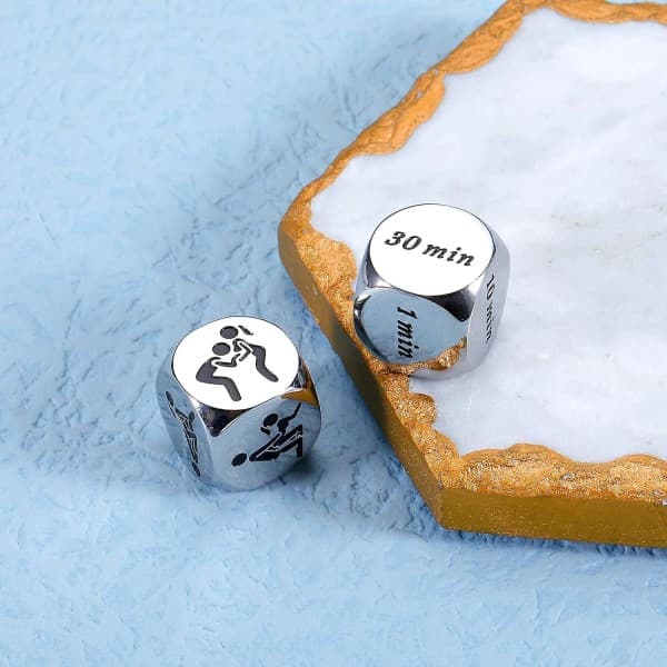 Date Night Idea Dice - Fun Gift for Couples, Valentine's Day, Love Decision Minute Games