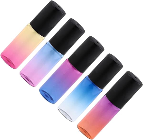 5 kpl 5 ml:n lasisia roll-on-pulloja matka- ja kotikäyttöön