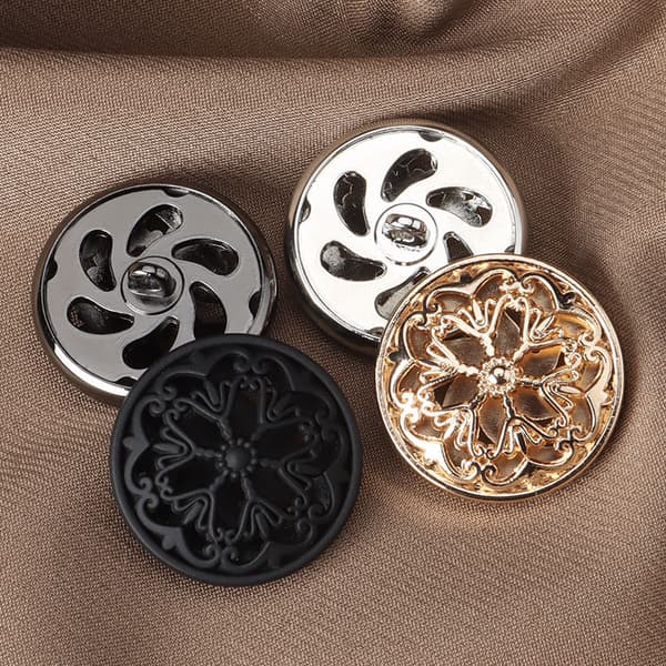 10 stk. Tøjknapper - Mode Hul Hjerte Metal Skaft Runde Form Metal Knapper Sæt Syknapper (25mm, Sort)