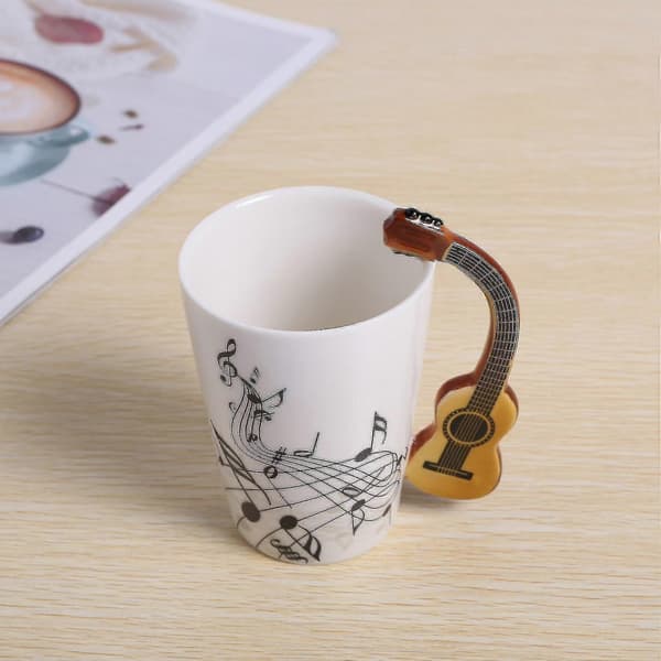 Creative Novelty Guitar Handle Ceramic Cup Free Spectrum Coffee Milk Tea Cup Personality Mug Unique Feng