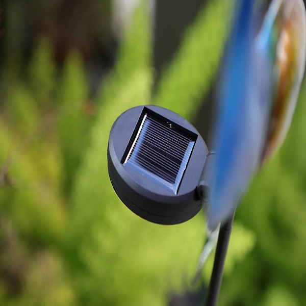 Metalliske Solcelledrevne Hagelys Dekorative Hagepinner Vanntette Påfugl Solcellelys For Utendørs Patio Hage Sti