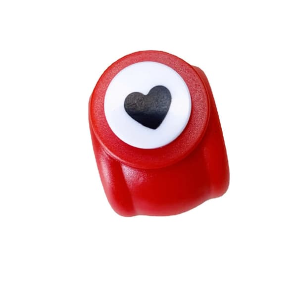 A heart-shaped hole punch, suitable for weddings, scrapbooking, card making, etc.