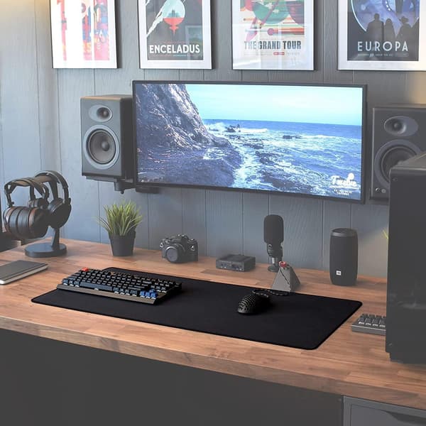 XXL Musematte 900x400 mm - Skrivebordsunderlag med Sklisikker Base - Vanntett Gaming Musematte - Musematte