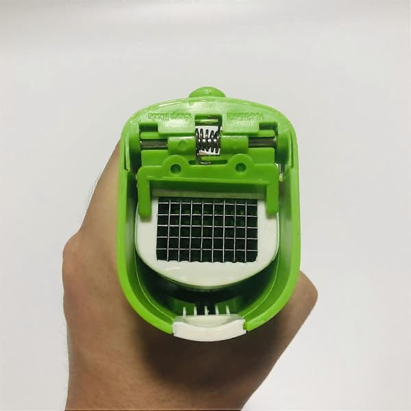 Versatile Garlic Press Handheld Garlic Easy to Clean Garlic Press Suitable for Garlic and More