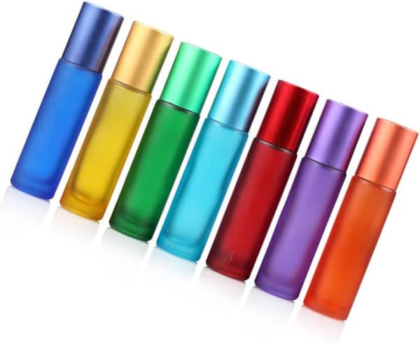 Set med sju 10 ml glasflaskor med roll-on för parfym och eterisk olja