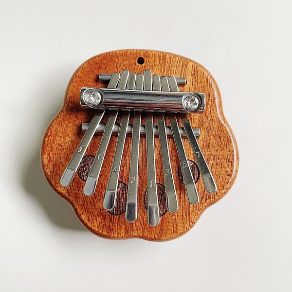 8-ton Mini Thumb Piano, Kalimba Solid Wood Finger Piano - Bear Paw