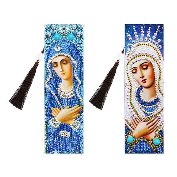 2 st diamantbroderade bokmärkesset med läderhänge (bj