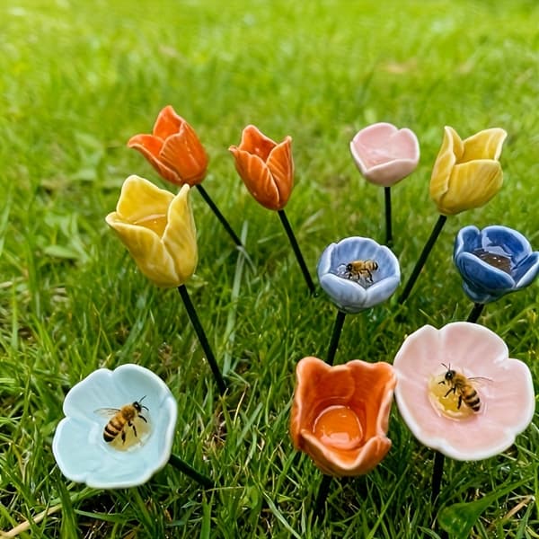 6-pak keramisk bi-foderautomat, håndlavet foderstation 6-delt keramisk bi-foderautomat 6-piece ceramic bee feeder