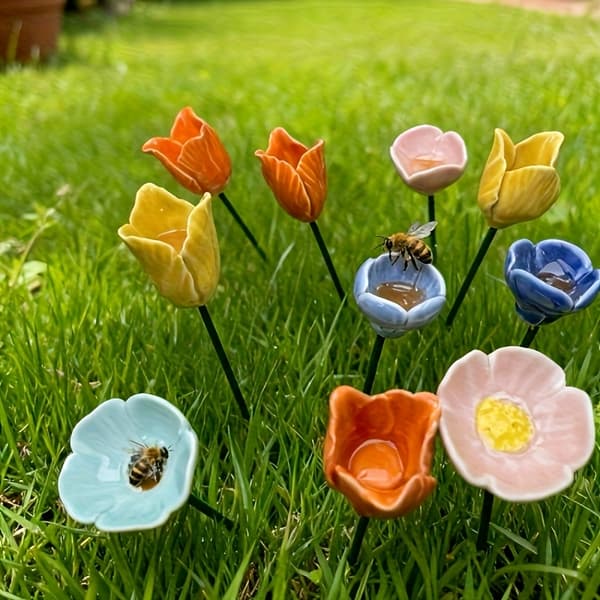 6-pak keramisk bi-foderautomat, håndlavet foderstation 6-delt keramisk bi-foderautomat 6-piece ceramic bee feeder