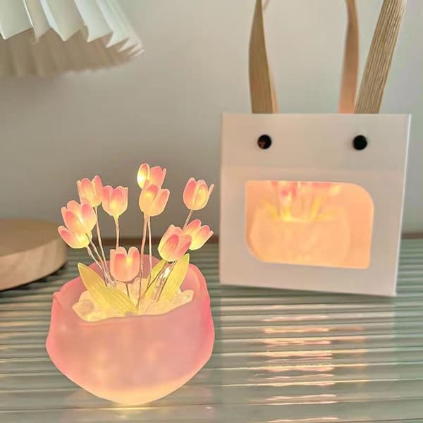 Tulipan-natlampe DIY romantisk tulipan-sengelampe til soveværelset