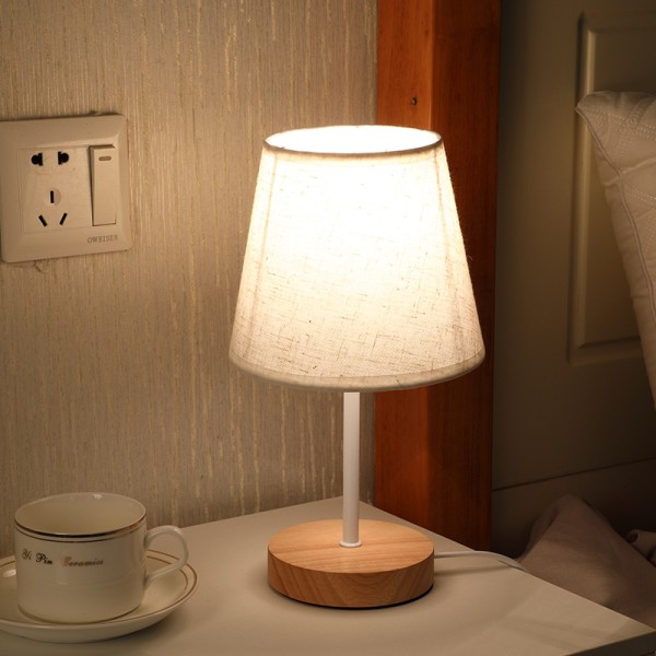 Lamppu tyttöjen makuuhuoneisiin - moderni pieni pöytävalaisin makuuhuoneeseen, yöpöytä, lastenhuone, söpö lasten lamppu USB latausportilla, 3-tasoinen T
