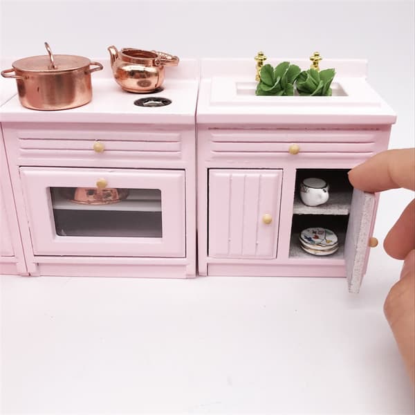 Rosa skapmodell, 1:12 mini dukkehus, lekeplass, vaskbenk