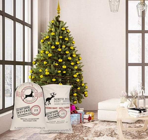 3 stk. lerretsvesker med julemotiv og snøring