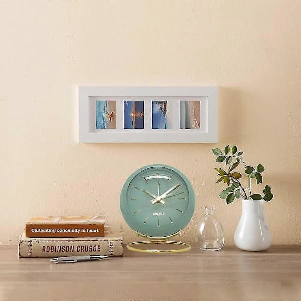 Analog Alarm Clock with Lamp, Small Silent Retro Alarm Clock Student Bedside Alarm Clock Luminous Hands Clock (Green)