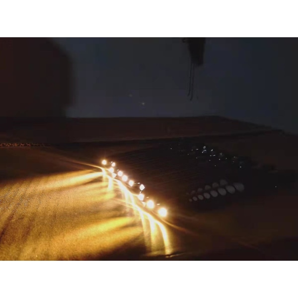 Mini LED-ficklampa i pennform - Perfekt present till vårdpersonal och mekaniker, tillverkad av legering