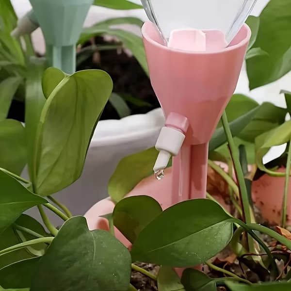 20-Piece Automatic Drip Irrigation Kit for Plants, Adjustable Water Flow, for Indoor and Garden Plants, Compatible with Standard Euro Thread Bottles