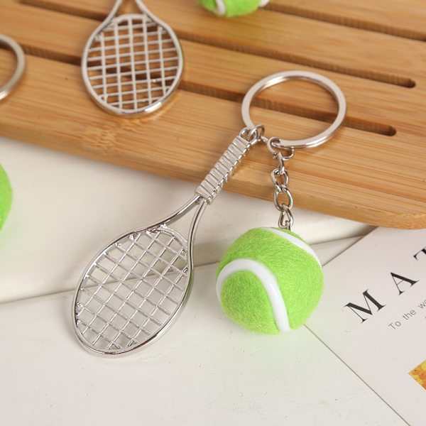 3 kpl Mini söpöä jalkapalloavaimenperää, keilaavaimenperää, tennisavaimenperää ja baseball-avaimenperää miehille, naisille, pojille, tytöille, lahjoiksi