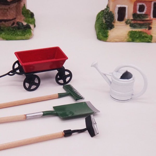 Mini House Alloy Watering Pot Simulation Miniature Watering Kettle DecorWhite4.2X2.7CM