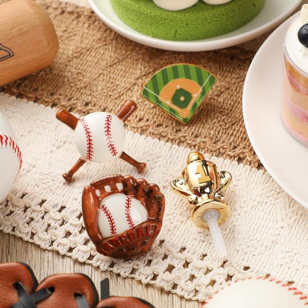 4 stk. mini baseballfigur til fest