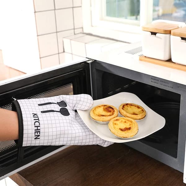 Oven Mitts, 2 Pcs Oven Mitts and Pot Holders Heat Resistant Oven Mitts
