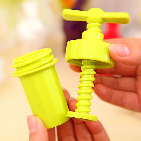 Tjock Plast Grönsak Lök Vitlök Manuell Rotera Kutter Mathackare Krossare Köksredskap Gadgets Multifunktionell Vitlökskrossare (slumpmässig Färg