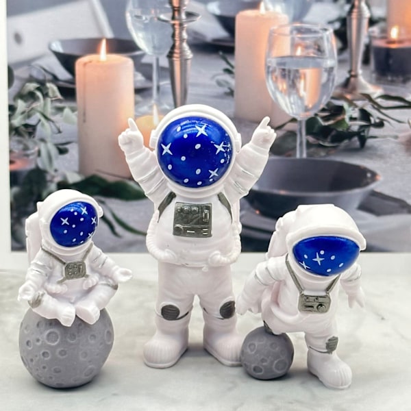 3 kpl Astronaut Avaruuskakun Koristeita Ulkoavaruuskakun Koristeet Dekoraatiot Avaruusmiehen Miniatyyrit Astronautti Leikkisetit (Tähti)