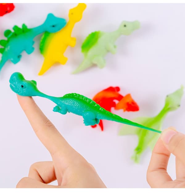 15 st flygande dinosauriefingerleksaker töjbara fingerleksaker mini di