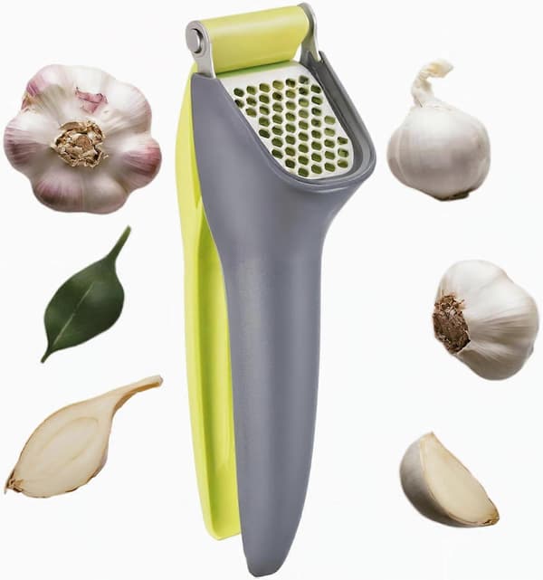 Garlic Press, Garlic Crusher – Easy to Use, Clean, and Maintain – Durable, Functional Design with Easy-to-Handle Grip, Compact Size