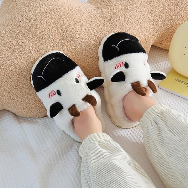 Søde koslippers, skridsikre hjemmesko, behagelige og varme hjemmesko, kawaii-hjemmesko, hvide/sorte bløde bundsko til børn