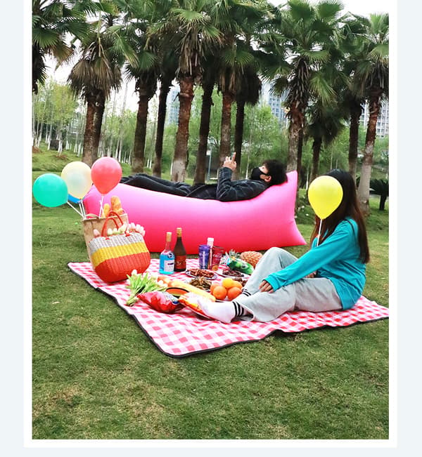 100*150CM Röd och Vit Rutig Picknickfilt - Fuktskydd