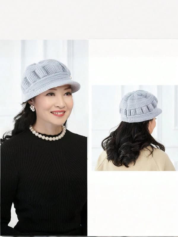 Naisten hattu{HW}