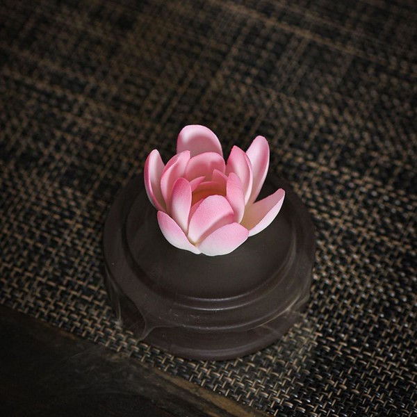 Creative Backflow suitsukepoltin Tuulenpitävä Lotus-figuuri kotitoimiston pöytään