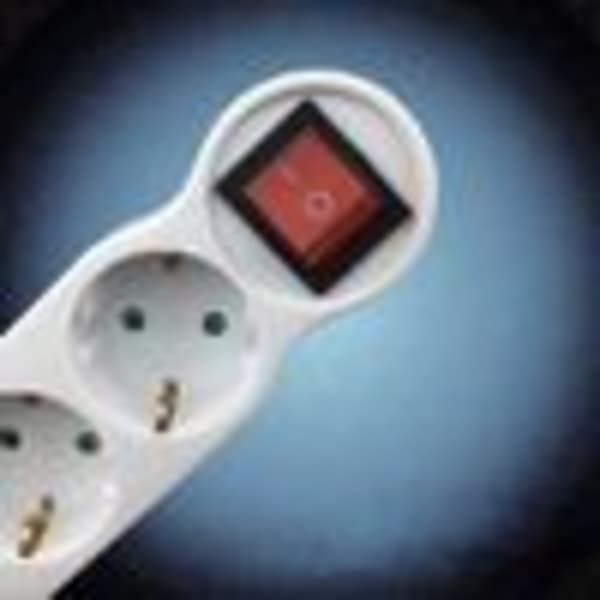 3-vejs stikadapter med strømafbryder, 3-vejs rund multikontakt multi-stikdåsefordeler stik-FF-