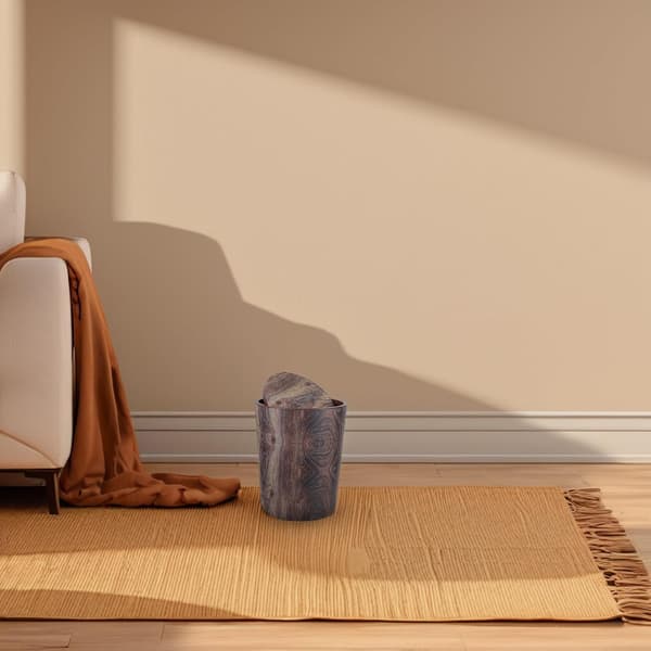 Retro Wood Grain Round Trash Can with Lid Large Capacity Pp Material Solid Easy to Clean Stylish Design