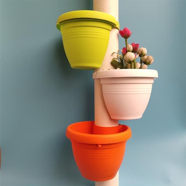 3 grønne slangeblomsterpotter, kar, nedløbsrør til planter og blomster udendørs