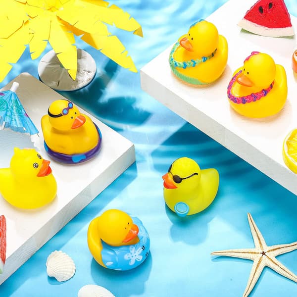 36 st gummiankor miniatyrbadleksaker för poolparty