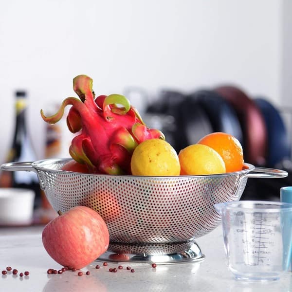 22,5 cm Premium Rustfrit Stål – Kraftig Si til Nudler & Pasta, Grøntsags- & Frugtskyller