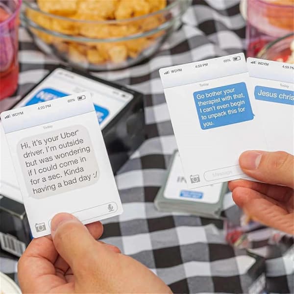 Fun offline text messaging game, new phone, who dis? 100% game with updated content