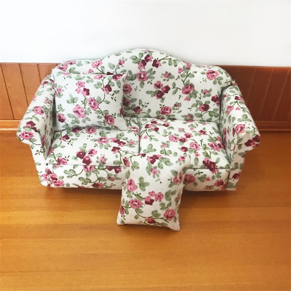 Moderne Dukkehussmøbler i 1/12 Skala af Miniature Sofa til Dukkehussalonen (floret)