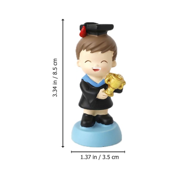Cupcake Dekoration Kaksmycke Håller En Trofé Skulpturer Cartoon Kaksdekoration Examen Blue 3.5X3.5CM
