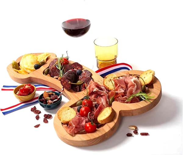 Träbricka för frukt, vin, kakor, ost och kött (vänstervänd) S S