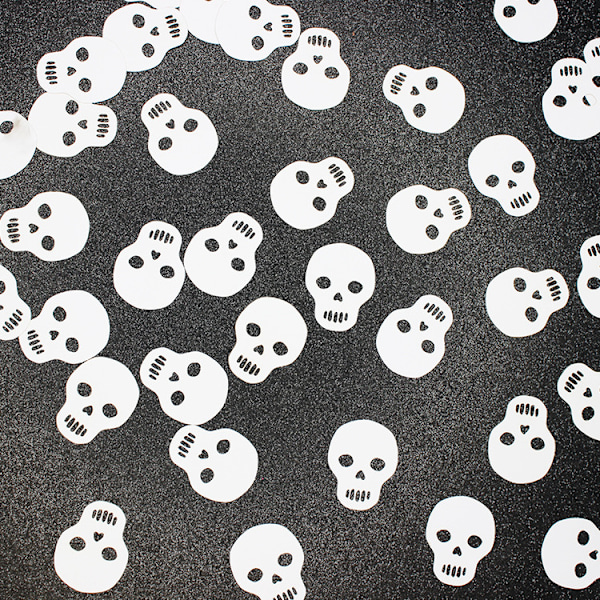 500 st Halloween Konfetti Skelett Huvudformade Bordsspridare Konfetti för Halloween Dekorationer Födelsedagsfest Halloween