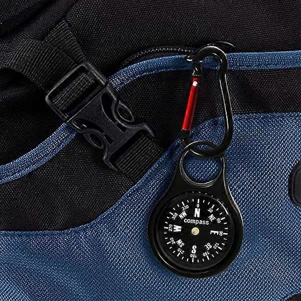 Keychain, Mountain Buckle Compass, Waterproof and Shockproof Portable Compass, Professional and Multifunctional