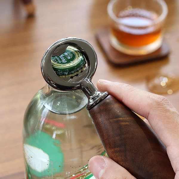 Træflaskeåbner, vintage-stil - valnøddehåndtag, øl- og ciderkapselåbner - rustikt barsæt til hjem, køkken, pub - gave til bartender