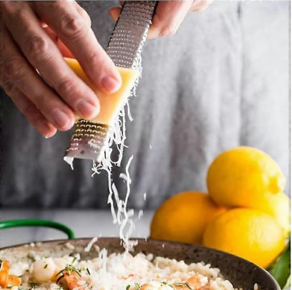 Citron Zester Mikroplaningsværktøj til Zestning Køkkenredskab til Finrivning af Chokolade og Mere, Rustfrit Stål, Sort