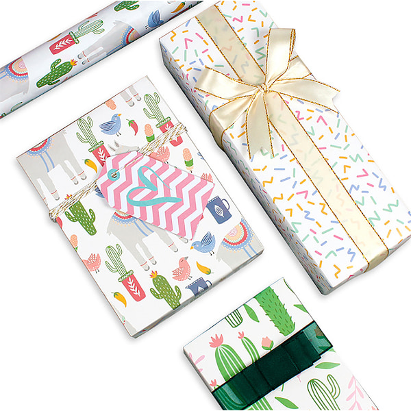 Presentpapper, julpapper, 12 st 50 * 70cm (prydnad * 4 + enhörning * 4 + kaktus * 4 + alpacka * 4)