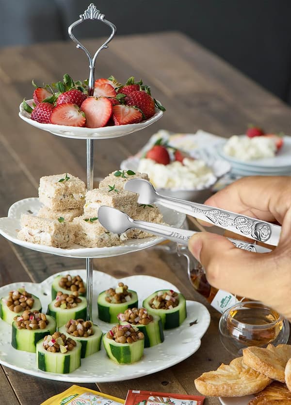 6 st Mini Serveringstänger 10,7 cm Små Sockertänger, Liten Kökstång i Rostfritt Stål för Aptitretare, Tebjudning, Kaffebar, Desserter (Silver)