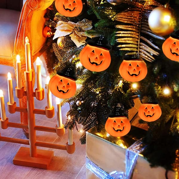 Halloween Pumpkin Hat String Lights, 2.6m Outdoor Halloween Decorations String Lights with 10 LED Jack-O'-Lantern Lights, Connectable Pumpkin with Hood